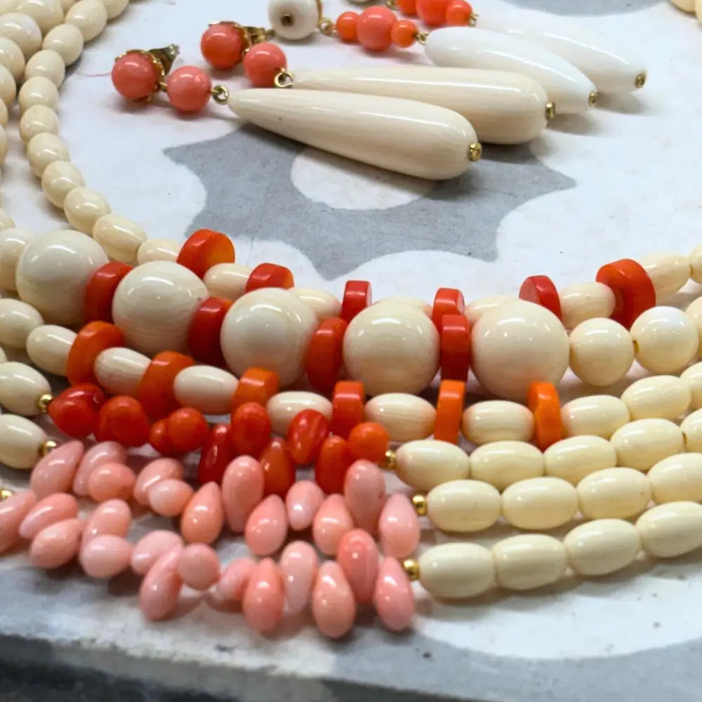 Collares