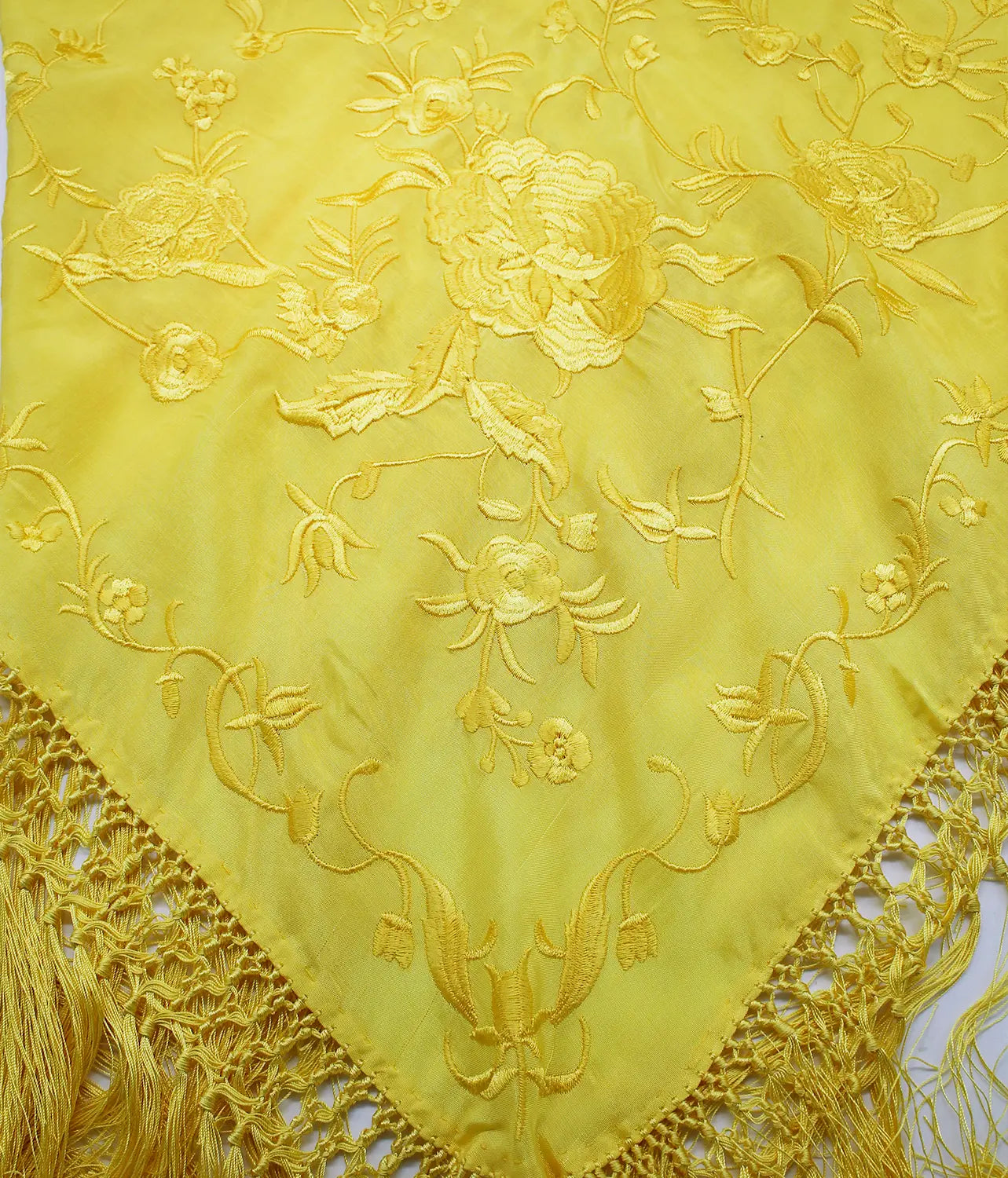 Flecos de seda para escote color oro